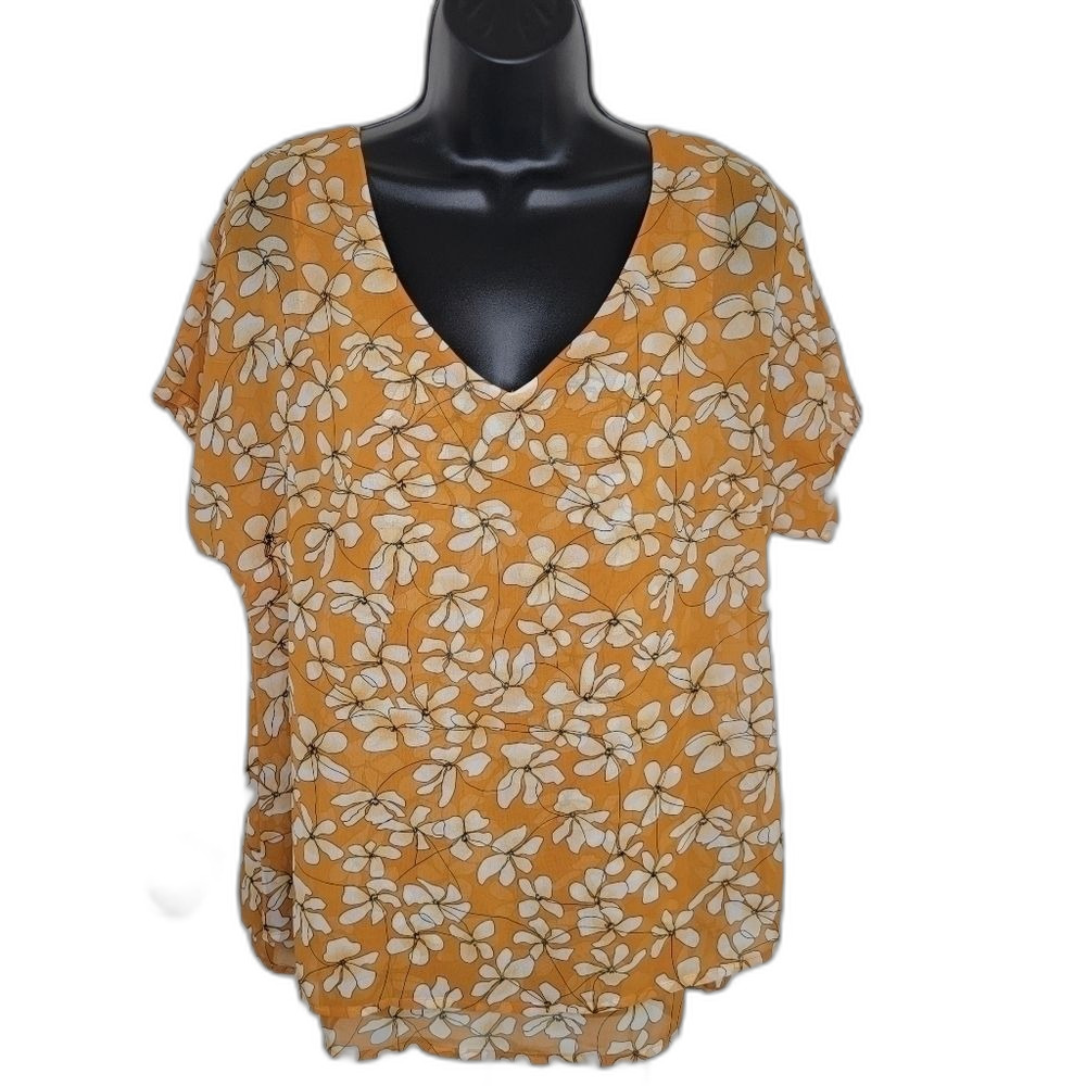 Cabi Thrive floral chiffon top blouse Size small
